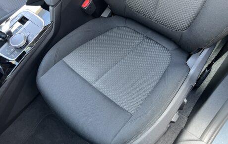 BMW　118i プレイ DCT5名