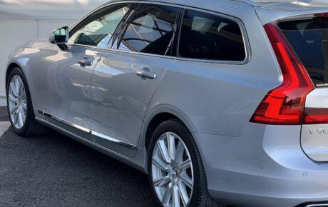 ボルボ　V90　T6 AWDインスクリプション 4WD