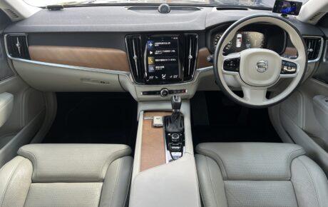 ボルボ　S90 T6 AWDインスクリプション
