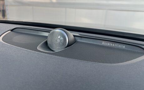 ボルボ　S90 T6 AWDインスクリプション
