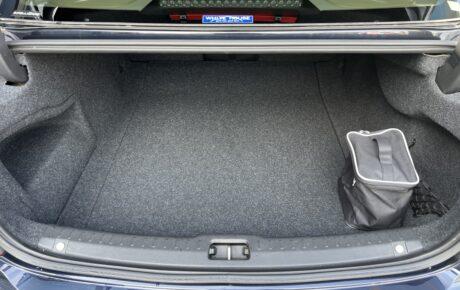 ボルボ　S90 T6 AWDインスクリプション