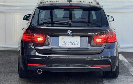 BMW　320i ツーリング　Mスポーツ