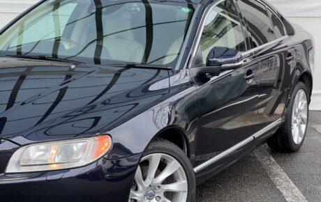 ボルボ　S80　T6 AWD 4WD