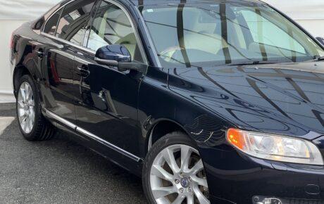 ボルボ　S80　T6 AWD 4WD
