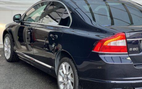 ボルボ　S80　T6 AWD 4WD
