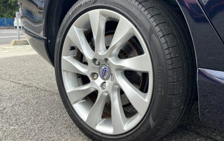 ボルボ　S80　T6 AWD 4WD