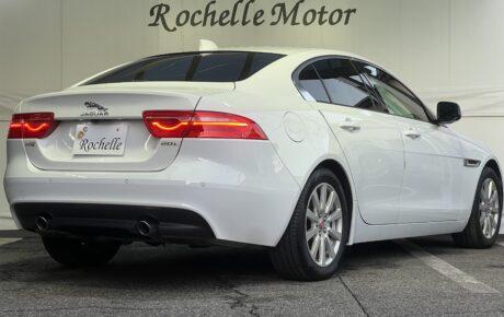 ジャガー　XEピュア2.0L P200