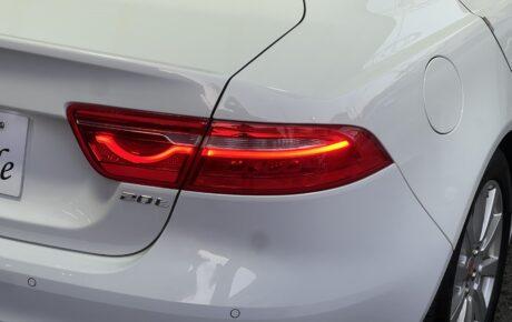 ジャガー　XEピュア2.0L P200