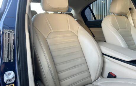 アルファロメオ　ジュリア　2.0ターボスーパー