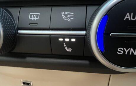 アルファロメオ　ジュリア　2.0ターボスーパー