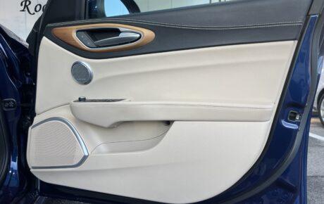 アルファロメオ　ジュリア　2.0ターボスーパー