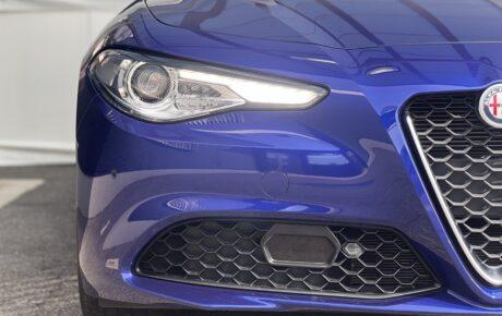 アルファロメオ　ジュリア　2.2ターボディーゼル スーパー