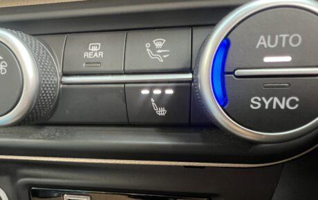 アルファロメオ　ジュリア　2.2ターボディーゼル スーパー