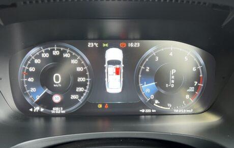 ボルボ　S90　T6　AWｄインスクリプション