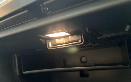 ボルボ　S90　T6　AWｄインスクリプション