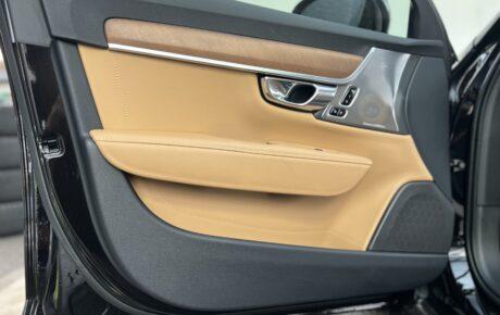 ボルボ　S90　T6　AWｄインスクリプション