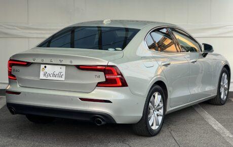 ボルボ　S60　T4モメンタム