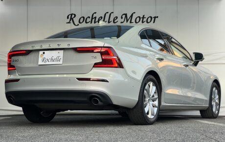 ボルボ　S60　T4モメンタム