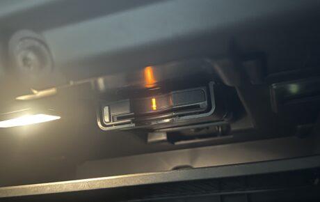 ボルボ　S60　T4モメンタム