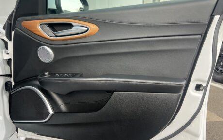 アルファロメオ　ジュリア　スーパー