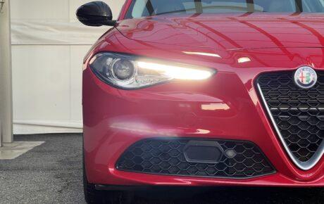 アルファロメオ　ジュリア　2.2ターボディーゼル スーパー