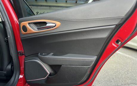 アルファロメオ　ジュリア　2.2ターボディーゼル スーパー