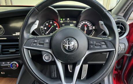 アルファロメオ　ジュリア　2.2ターボディーゼル スーパー