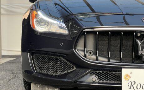 マセラティ　クアトロポルテ　Sグランスポーツ