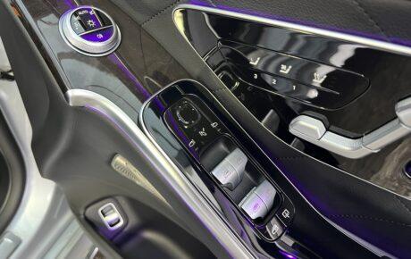 メルセデス・ベンツ　Sクラス　S400ｄ 4マチックＡＭＧライン 4ＷＤ