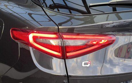 アルファロメオ　ステルヴィオ　ファーストエディション国内400台限定車