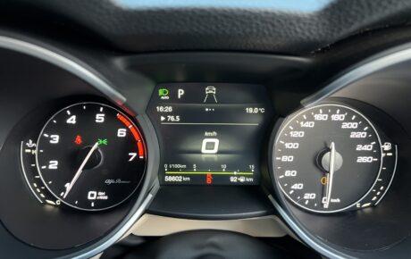 アルファロメオ　ステルヴィオ　ファーストエディション国内400台限定車