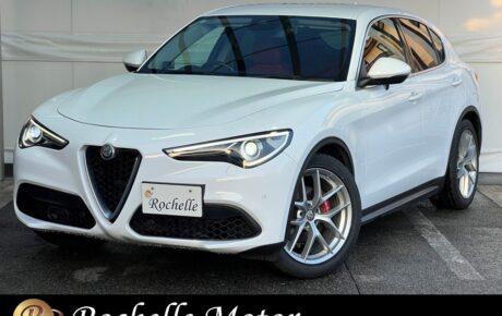 アルファロメオ　ステルヴィオ　2.0ターボQ4ラグジュアリーPKG