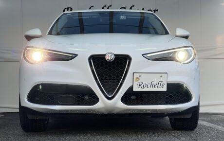 アルファロメオ　ステルヴィオ　2.0ターボQ4ラグジュアリーPKG