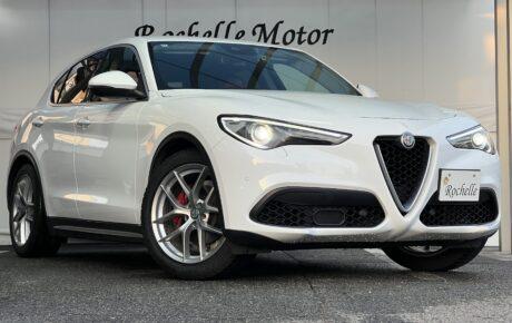 アルファロメオ　ステルヴィオ　2.0ターボQ4ラグジュアリーPKG