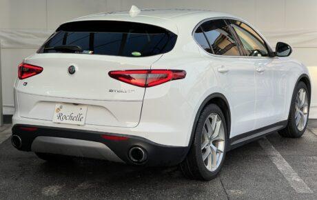 アルファロメオ　ステルヴィオ　2.0ターボQ4ラグジュアリーPKG