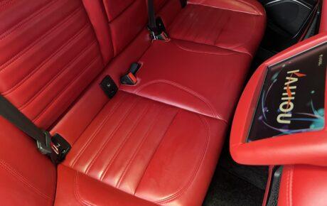 アルファロメオ　ステルヴィオ　2.0ターボQ4ラグジュアリーPKG