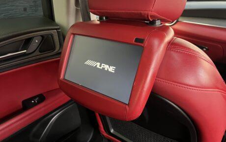 アルファロメオ　ステルヴィオ　2.0ターボQ4ラグジュアリーPKG