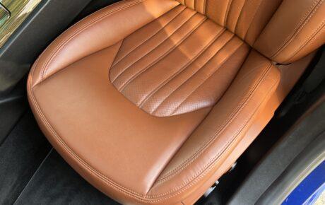 マセラティ  ギブリ　S