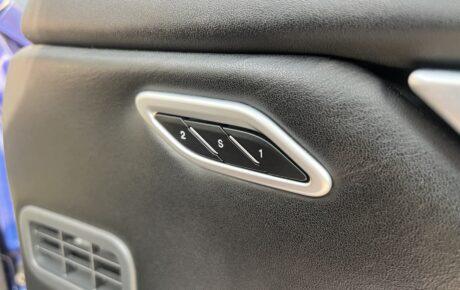 マセラティ  ギブリ　S