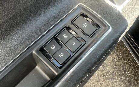 ジャガー　XF　S　3.0L P380