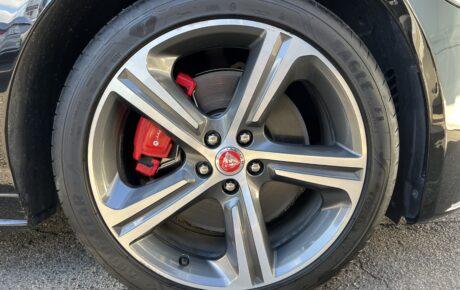 ジャガー　XF　S　3.0L P380