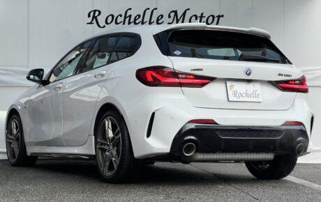 BMW 1シリーズ　M135iｘドライブ