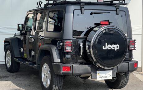 ジープ　ラングラー　アンミリテッドスポーツ