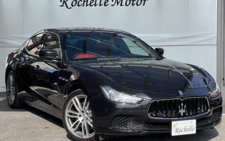 マセラティ  ギブリ　S　スポーツパフォーマンスパッケージ