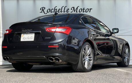 マセラティ  ギブリ　S　スポーツパフォーマンスパッケージ